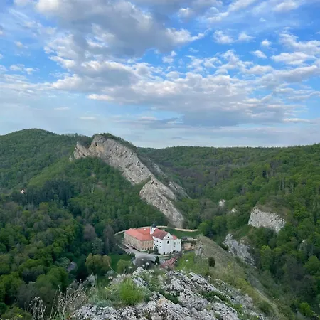 Apartment Wellness Karlštejn